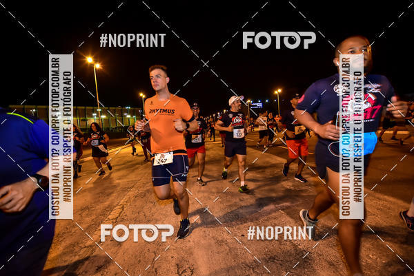 Buy your photos of the event1 Corrida Noturna Super 17 - Etapa Mogi das Cruzes on Fotop