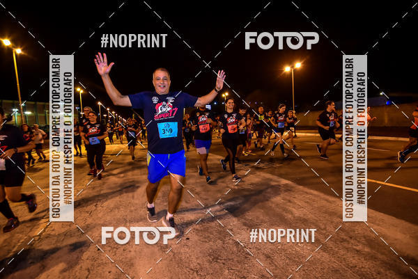 Buy your photos of the event1 Corrida Noturna Super 17 - Etapa Mogi das Cruzes on Fotop