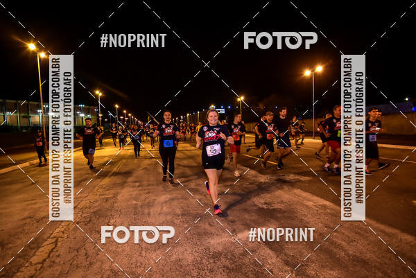 Buy your photos of the event1 Corrida Noturna Super 17 - Etapa Mogi das Cruzes on Fotop