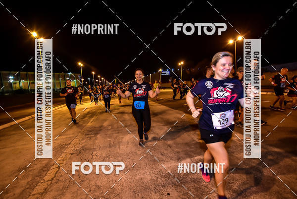 Buy your photos of the event1 Corrida Noturna Super 17 - Etapa Mogi das Cruzes on Fotop