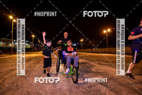 Buy your photos of the event1 Corrida Noturna Super 17 - Etapa Mogi das Cruzes on Fotop