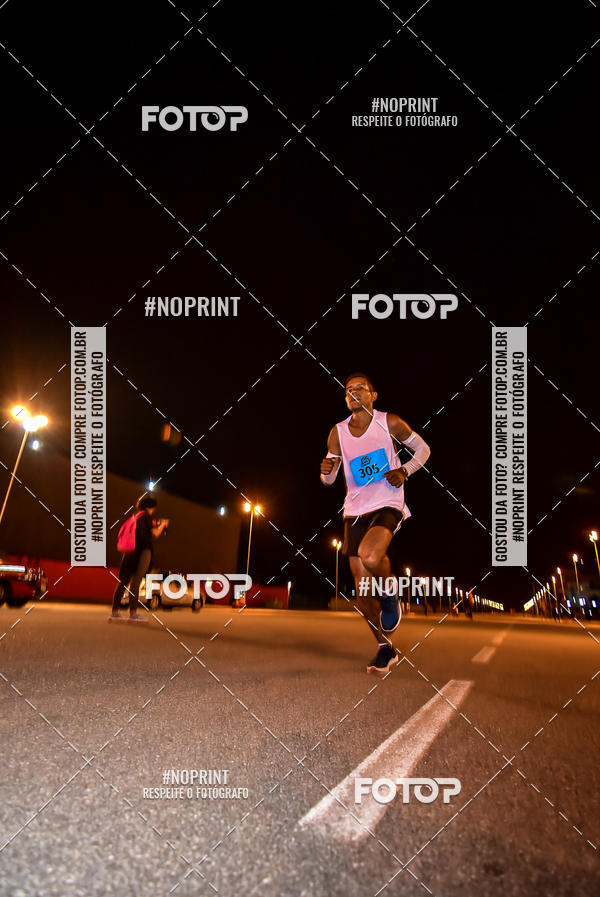 Buy your photos of the event1 Corrida Noturna Super 17 - Etapa Mogi das Cruzes on Fotop