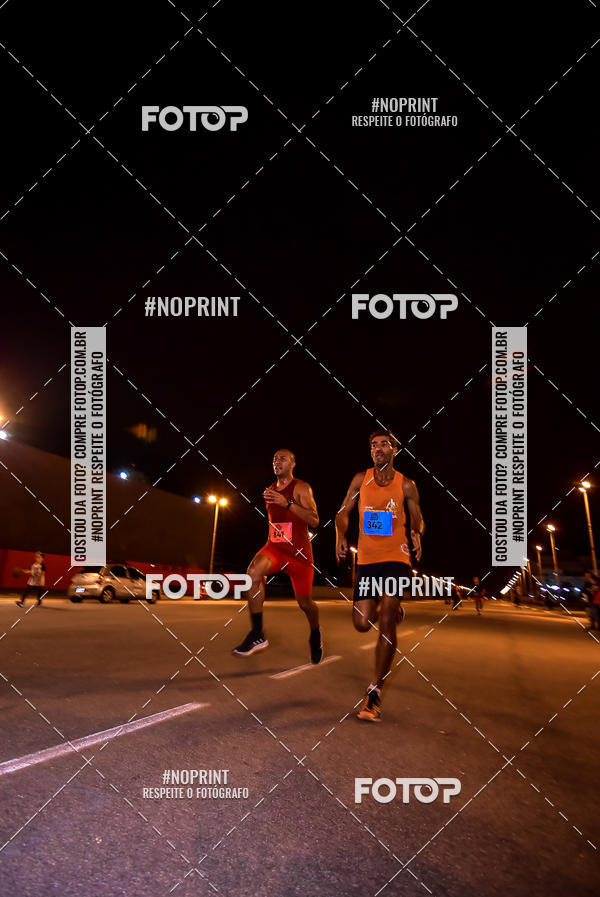 Buy your photos of the event1 Corrida Noturna Super 17 - Etapa Mogi das Cruzes on Fotop