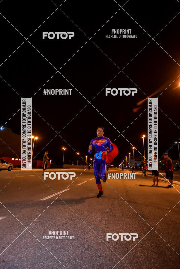 Buy your photos of the event1 Corrida Noturna Super 17 - Etapa Mogi das Cruzes on Fotop