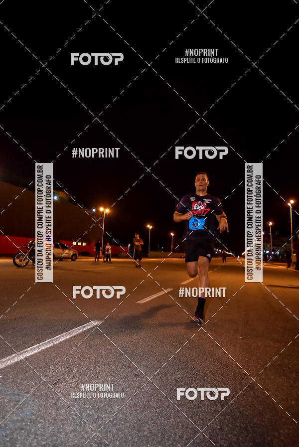 Buy your photos of the event1 Corrida Noturna Super 17 - Etapa Mogi das Cruzes on Fotop