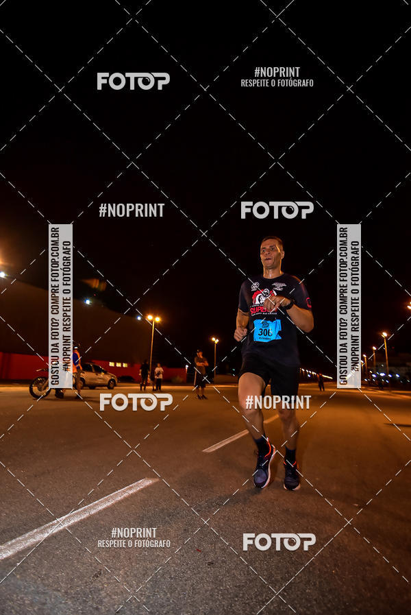 Buy your photos of the event1 Corrida Noturna Super 17 - Etapa Mogi das Cruzes on Fotop