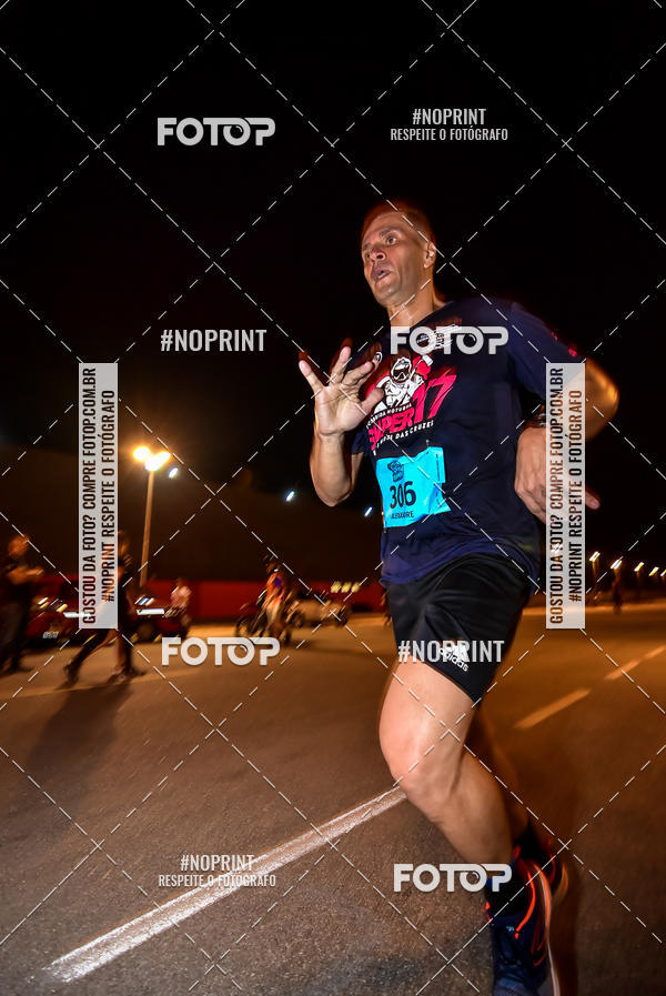 Buy your photos of the event1 Corrida Noturna Super 17 - Etapa Mogi das Cruzes on Fotop