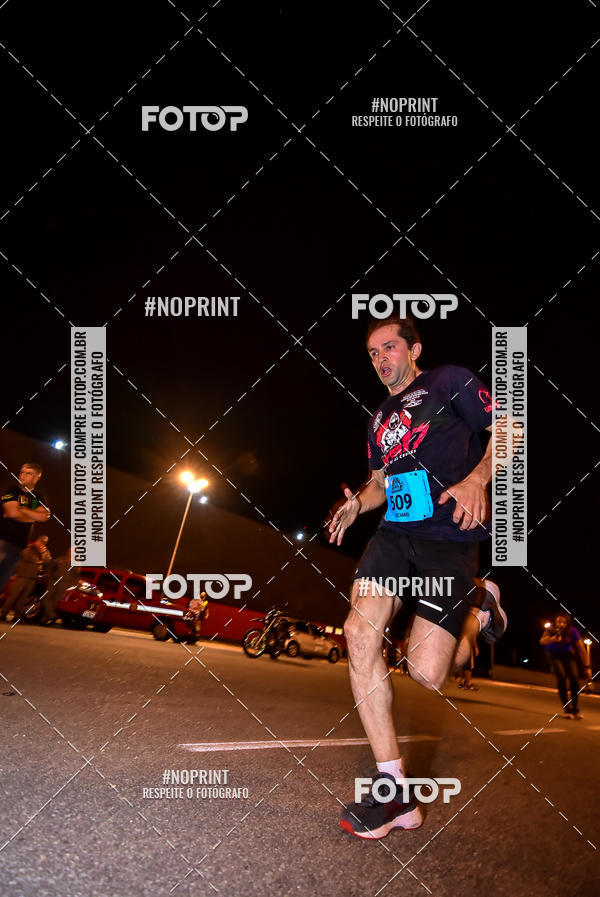 Buy your photos of the event1 Corrida Noturna Super 17 - Etapa Mogi das Cruzes on Fotop
