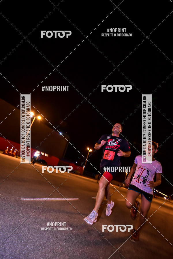 Buy your photos of the event1 Corrida Noturna Super 17 - Etapa Mogi das Cruzes on Fotop