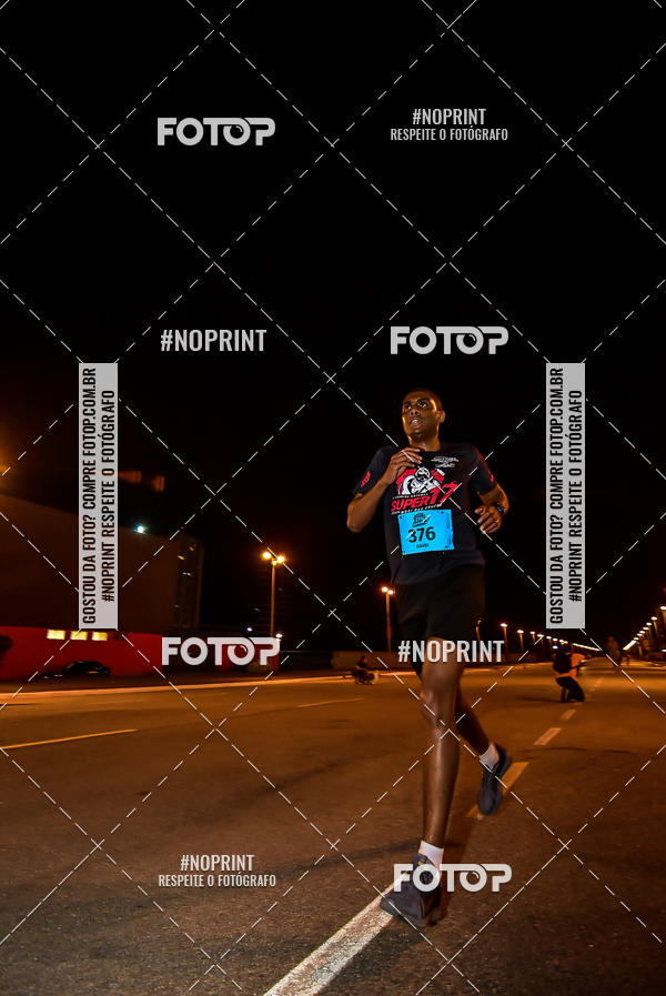 Buy your photos of the event1 Corrida Noturna Super 17 - Etapa Mogi das Cruzes on Fotop