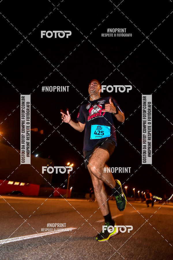 Buy your photos of the event1 Corrida Noturna Super 17 - Etapa Mogi das Cruzes on Fotop