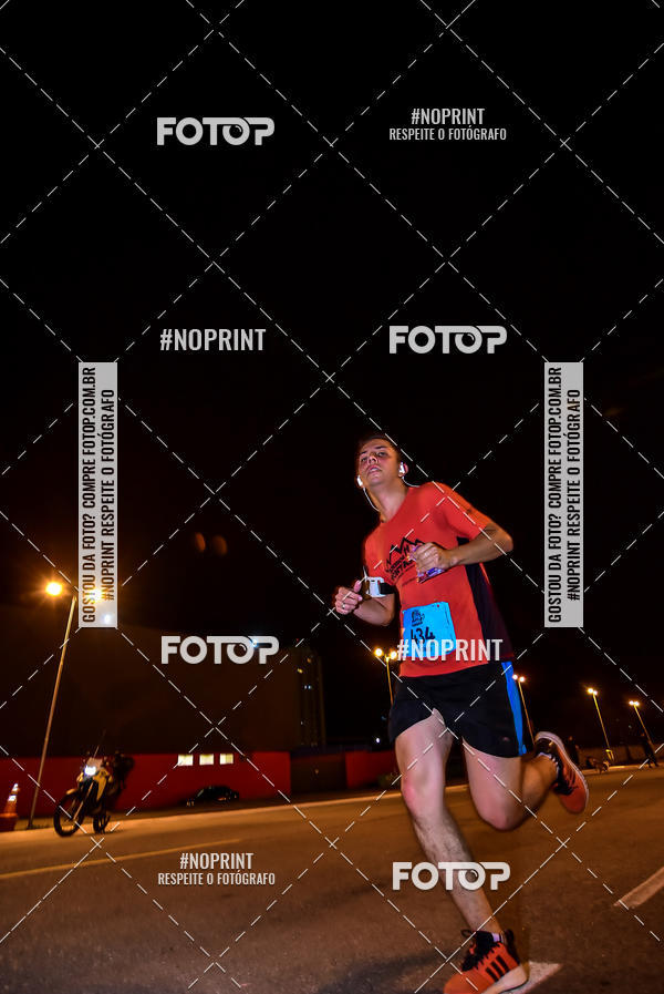 Buy your photos of the event1 Corrida Noturna Super 17 - Etapa Mogi das Cruzes on Fotop