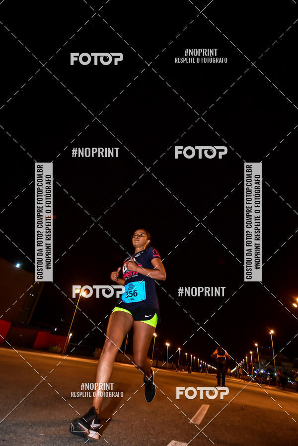 Buy your photos of the event1 Corrida Noturna Super 17 - Etapa Mogi das Cruzes on Fotop