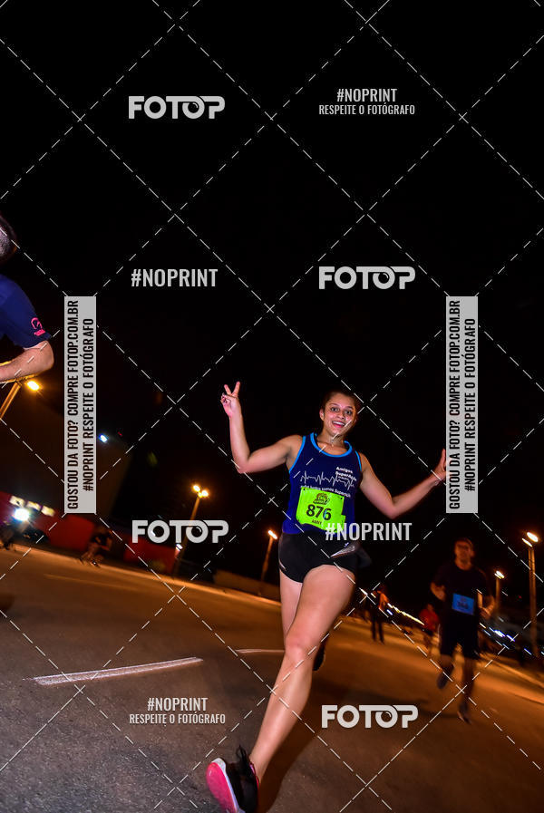 Buy your photos of the event1 Corrida Noturna Super 17 - Etapa Mogi das Cruzes on Fotop