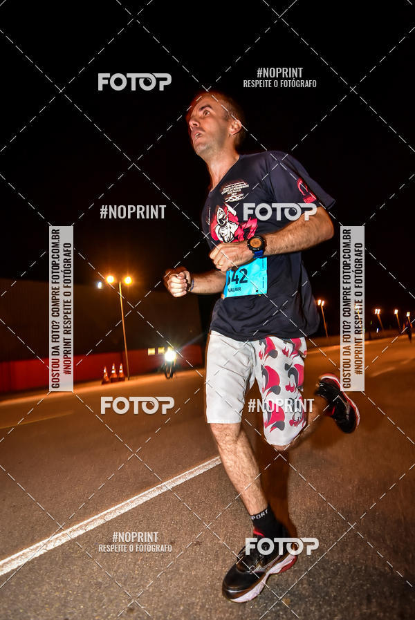 Buy your photos of the event1 Corrida Noturna Super 17 - Etapa Mogi das Cruzes on Fotop