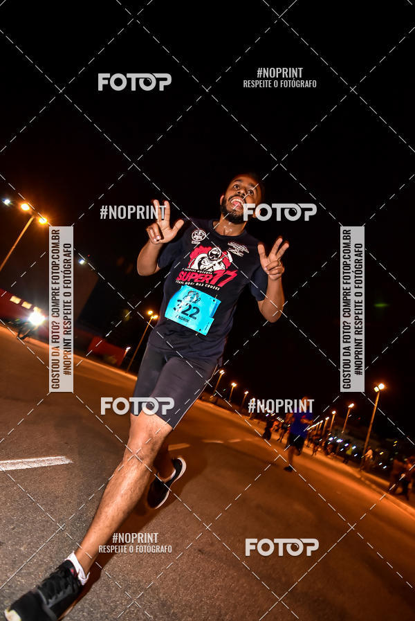 Buy your photos of the event1 Corrida Noturna Super 17 - Etapa Mogi das Cruzes on Fotop