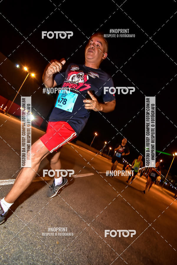 Buy your photos of the event1 Corrida Noturna Super 17 - Etapa Mogi das Cruzes on Fotop