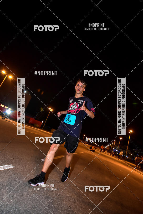 Buy your photos of the event1 Corrida Noturna Super 17 - Etapa Mogi das Cruzes on Fotop