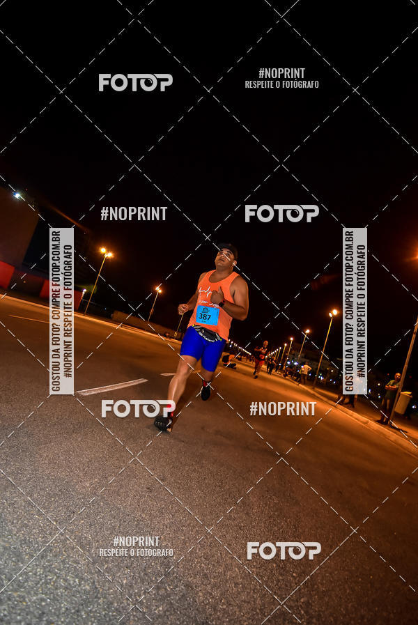 Buy your photos of the event1 Corrida Noturna Super 17 - Etapa Mogi das Cruzes on Fotop