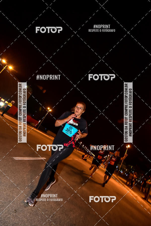 Buy your photos of the event1 Corrida Noturna Super 17 - Etapa Mogi das Cruzes on Fotop