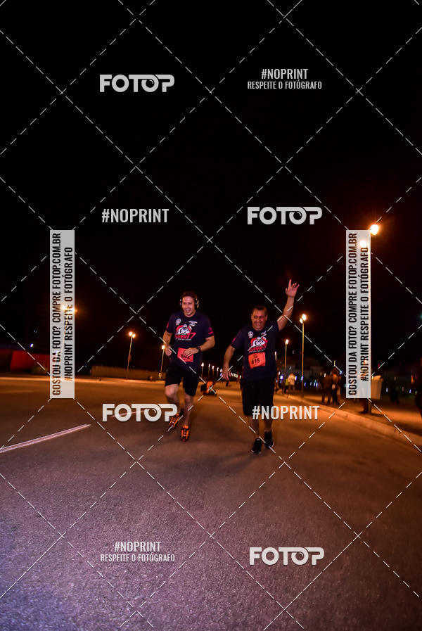 Buy your photos of the event1 Corrida Noturna Super 17 - Etapa Mogi das Cruzes on Fotop