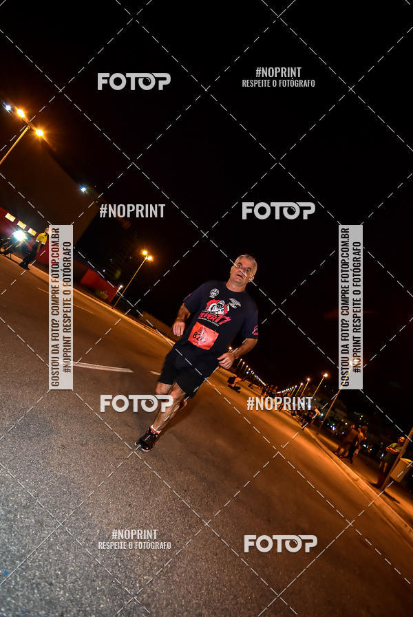 Buy your photos of the event1 Corrida Noturna Super 17 - Etapa Mogi das Cruzes on Fotop