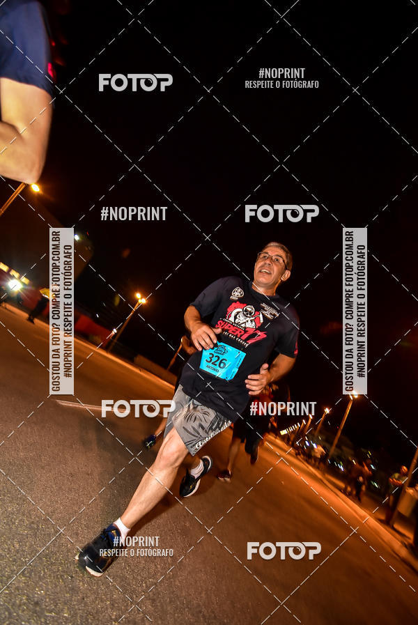 Buy your photos of the event1 Corrida Noturna Super 17 - Etapa Mogi das Cruzes on Fotop