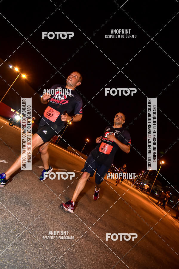Buy your photos of the event1 Corrida Noturna Super 17 - Etapa Mogi das Cruzes on Fotop