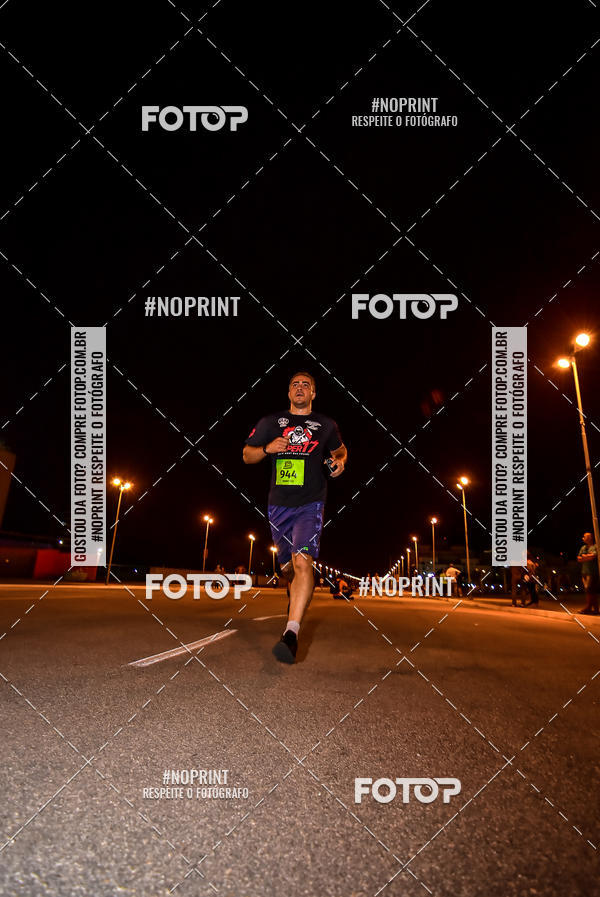 Buy your photos of the event1 Corrida Noturna Super 17 - Etapa Mogi das Cruzes on Fotop
