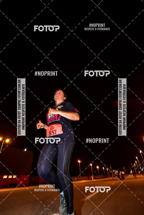 Buy your photos of the event1 Corrida Noturna Super 17 - Etapa Mogi das Cruzes on Fotop