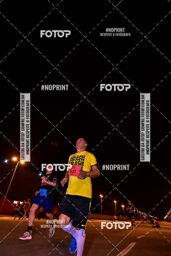 Buy your photos of the event1 Corrida Noturna Super 17 - Etapa Mogi das Cruzes on Fotop