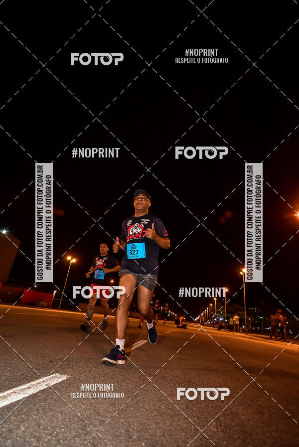 Buy your photos of the event1 Corrida Noturna Super 17 - Etapa Mogi das Cruzes on Fotop