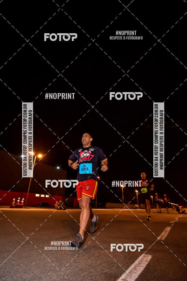 Buy your photos of the event1 Corrida Noturna Super 17 - Etapa Mogi das Cruzes on Fotop