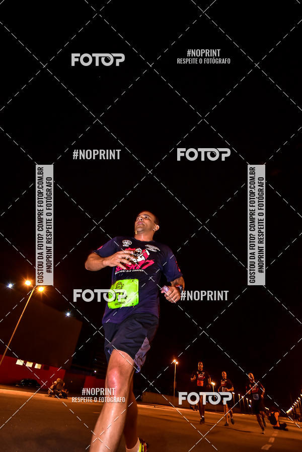 Buy your photos of the event1 Corrida Noturna Super 17 - Etapa Mogi das Cruzes on Fotop
