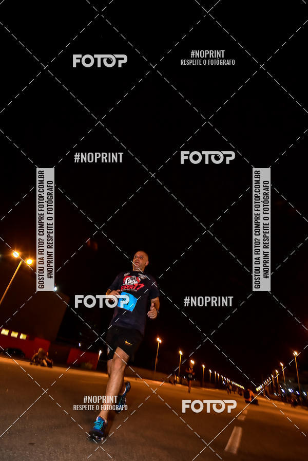 Buy your photos of the event1 Corrida Noturna Super 17 - Etapa Mogi das Cruzes on Fotop