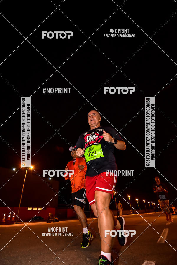 Buy your photos of the event1 Corrida Noturna Super 17 - Etapa Mogi das Cruzes on Fotop