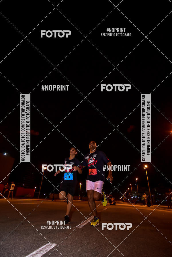 Buy your photos of the event1 Corrida Noturna Super 17 - Etapa Mogi das Cruzes on Fotop