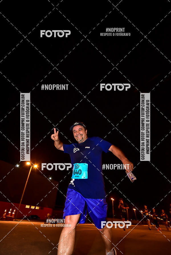 Buy your photos of the event1 Corrida Noturna Super 17 - Etapa Mogi das Cruzes on Fotop