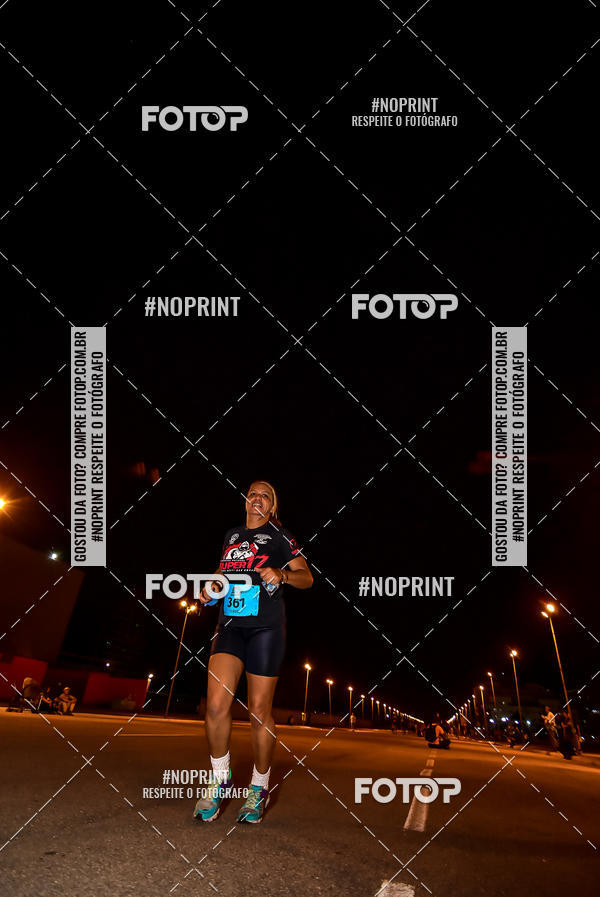 Buy your photos of the event1 Corrida Noturna Super 17 - Etapa Mogi das Cruzes on Fotop