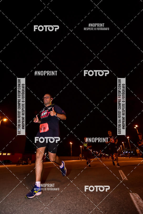 Buy your photos of the event1 Corrida Noturna Super 17 - Etapa Mogi das Cruzes on Fotop