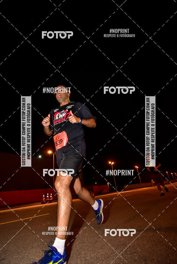 Buy your photos of the event1 Corrida Noturna Super 17 - Etapa Mogi das Cruzes on Fotop