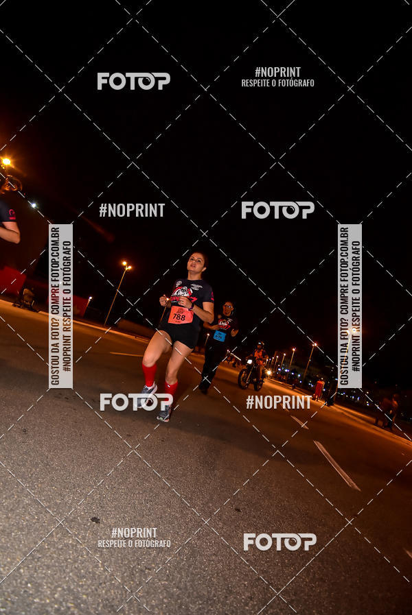 Buy your photos of the event1 Corrida Noturna Super 17 - Etapa Mogi das Cruzes on Fotop