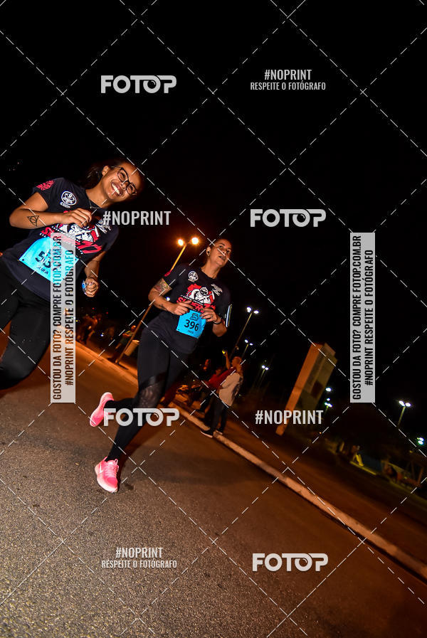 Buy your photos of the event1 Corrida Noturna Super 17 - Etapa Mogi das Cruzes on Fotop