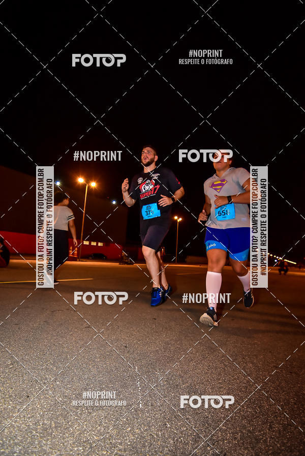 Buy your photos of the event1 Corrida Noturna Super 17 - Etapa Mogi das Cruzes on Fotop