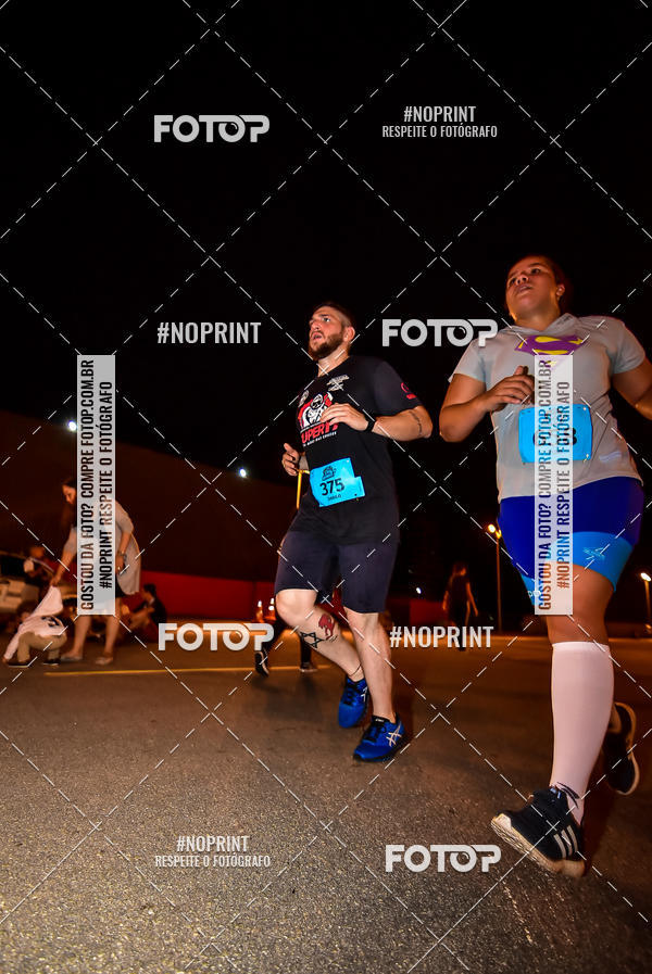 Buy your photos of the event1 Corrida Noturna Super 17 - Etapa Mogi das Cruzes on Fotop