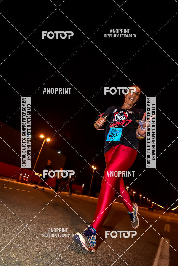 Buy your photos of the event1 Corrida Noturna Super 17 - Etapa Mogi das Cruzes on Fotop