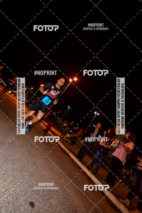 Buy your photos of the event1 Corrida Noturna Super 17 - Etapa Mogi das Cruzes on Fotop