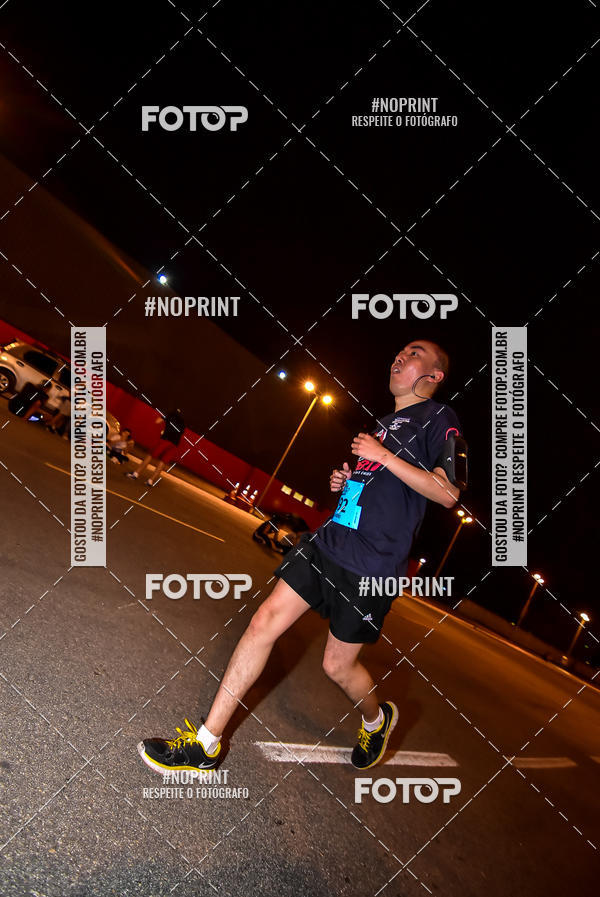Buy your photos of the event1 Corrida Noturna Super 17 - Etapa Mogi das Cruzes on Fotop