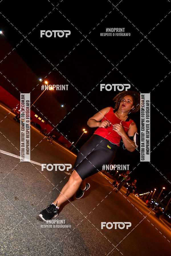 Buy your photos of the event1 Corrida Noturna Super 17 - Etapa Mogi das Cruzes on Fotop