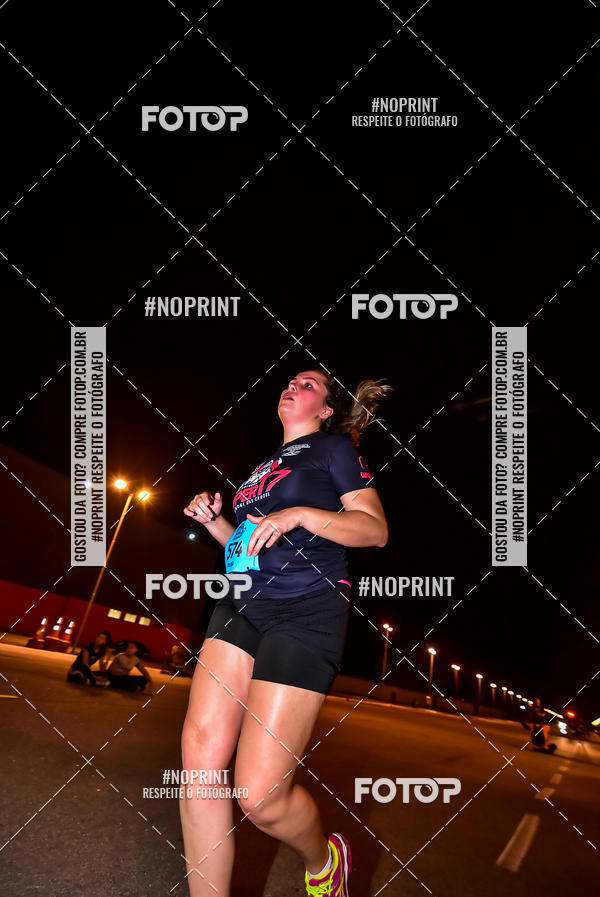 Buy your photos of the event1 Corrida Noturna Super 17 - Etapa Mogi das Cruzes on Fotop